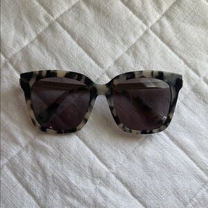 Diff Eyewear Women's Square Tortoiseshell Sunglasses - Black/Cream Frame